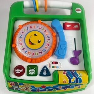 Fisher Price Laugh & Learn Remix Record Player Baby Toy